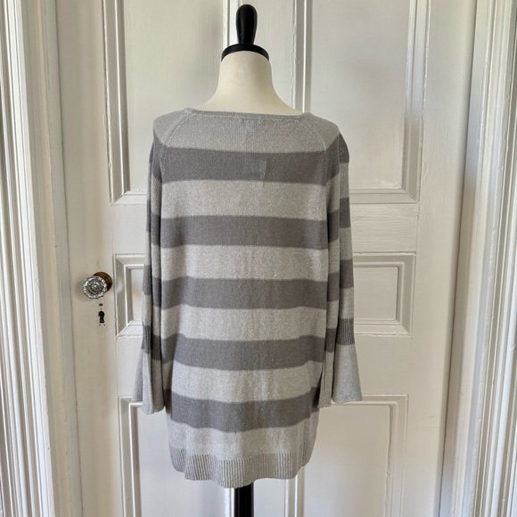 NWT J Jill Zinc & Smoke Linen Blend Gray Striped 3/4 Bell Sleeve Sweater Large - Picture 6 of 14